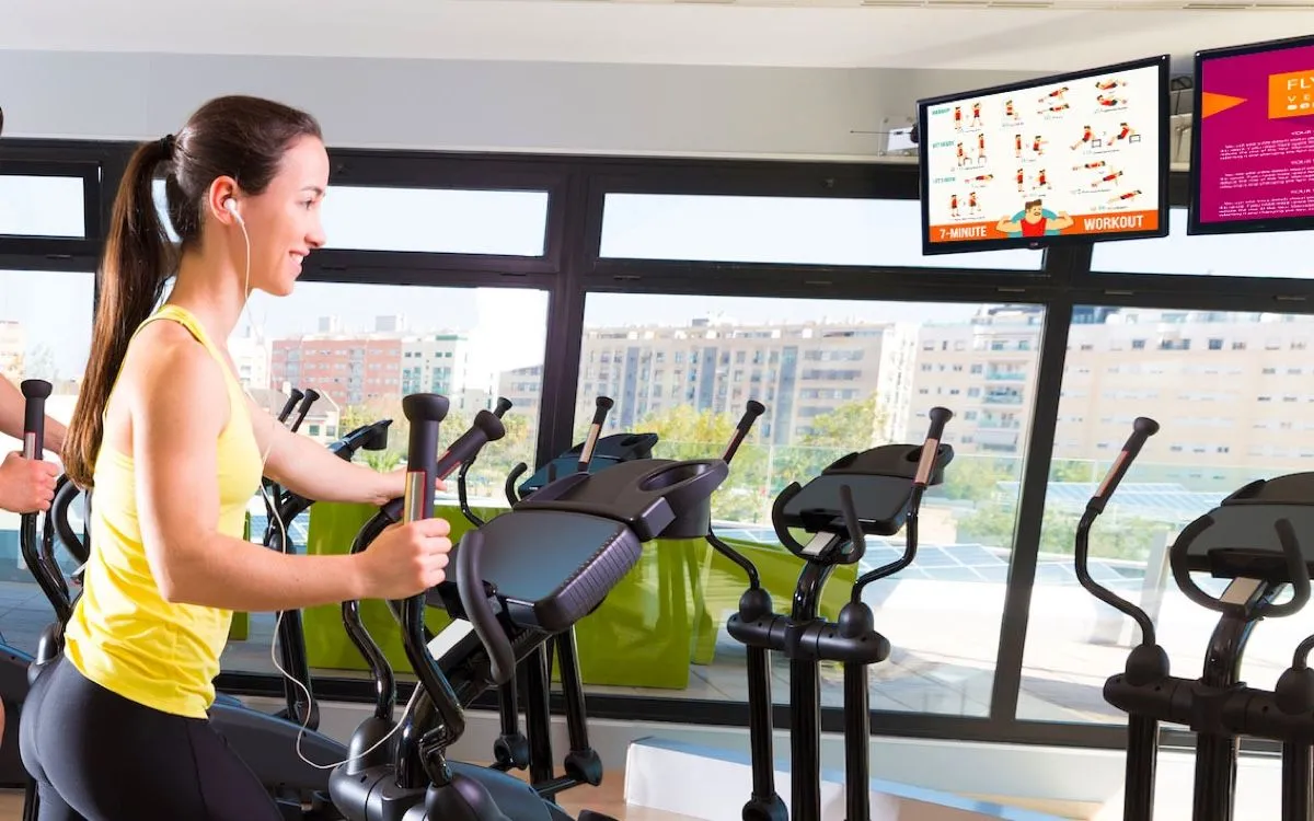 Using digital signage at the gym