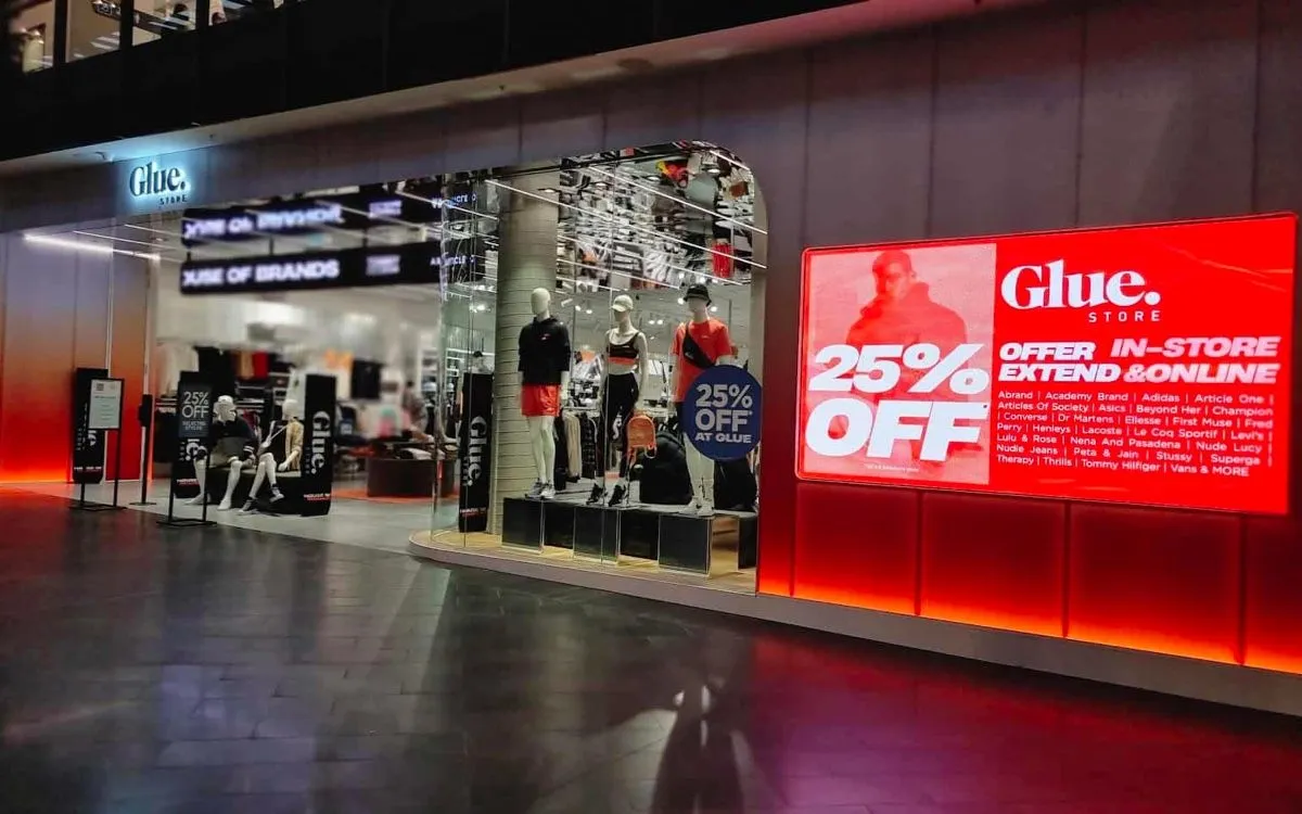 Retail digital signage for more exposure and great ROI