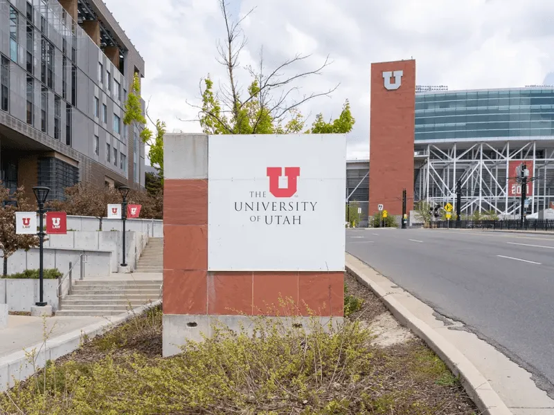 University of Utah sign at the campus entrance