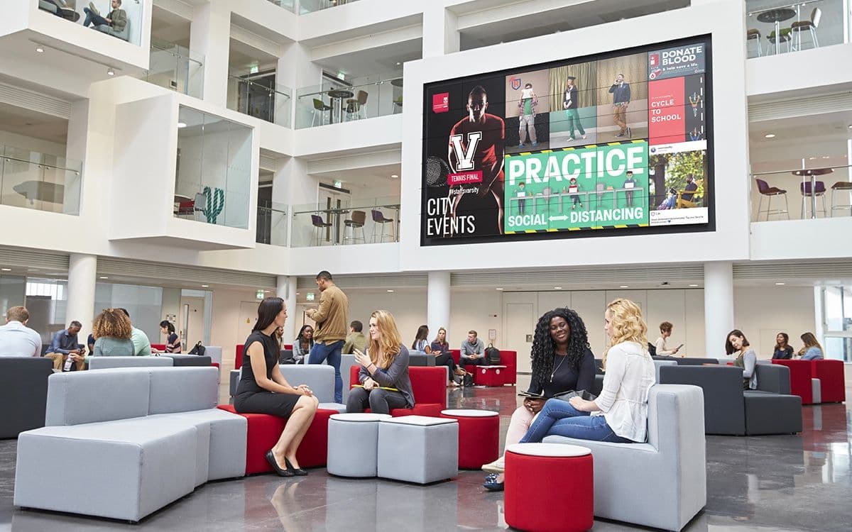 School and University use of Digital Signage