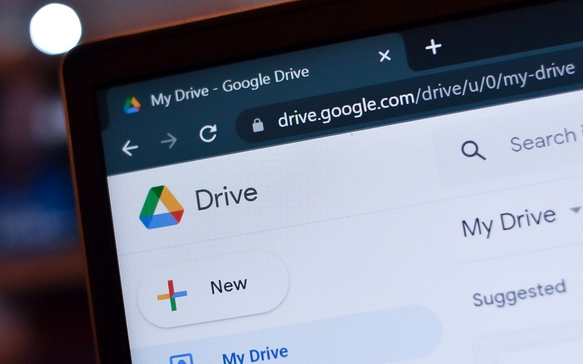 Google Drive in Digital Signage Workflows