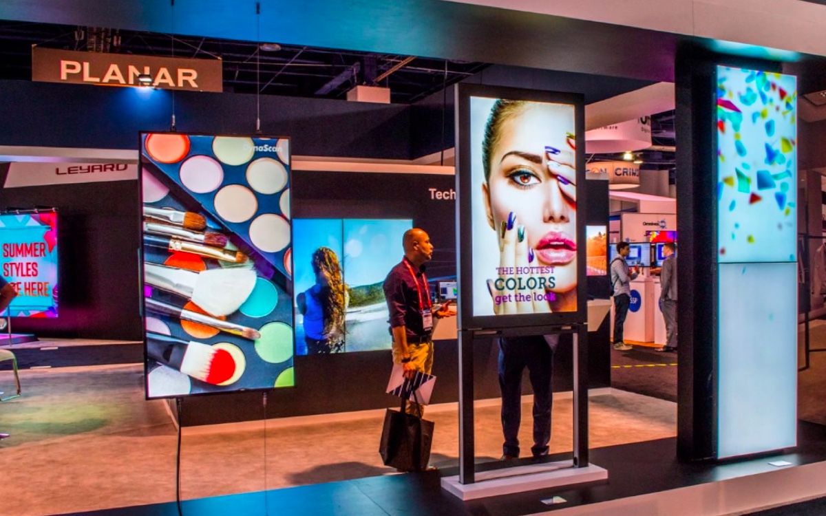 Enhance motivation in shoppers with retail digital signage